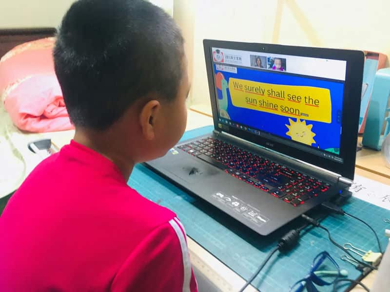 從家庭客廳到全球舞台我們家的英語進階之旅