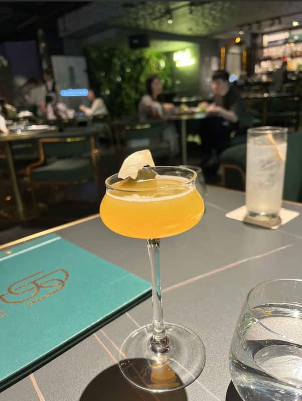 在【BONSHOT餐酒館】遇見信義區的夜色與味蕾魅力！