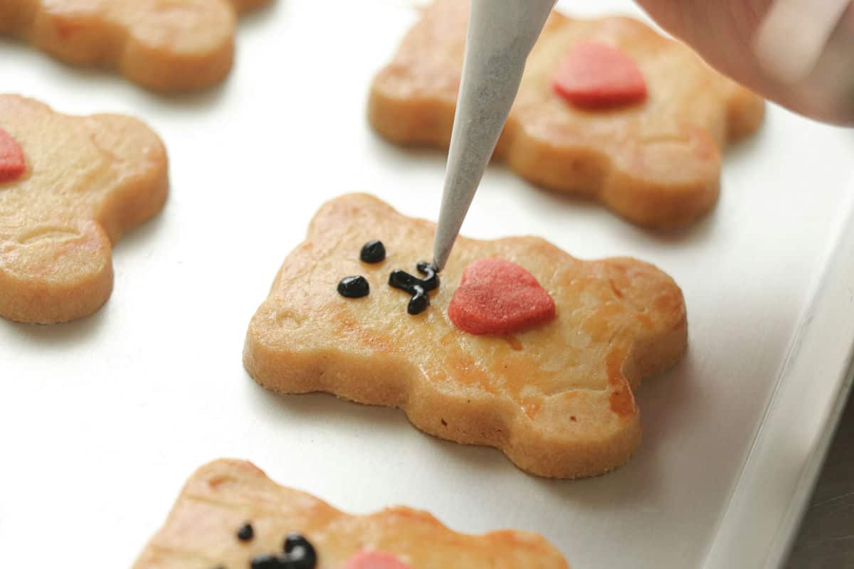 喜餅推薦DeerHer甜點廚坊的全客製喜餅禮盒讓婚禮更甜蜜 喜餅推薦DeerHer甜點廚坊的全客製喜餅禮盒讓婚禮更甜蜜