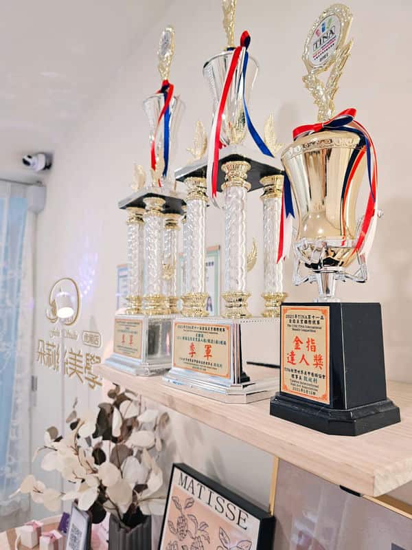 找回自信的祕密武器我的半永久紋繡眉之旅