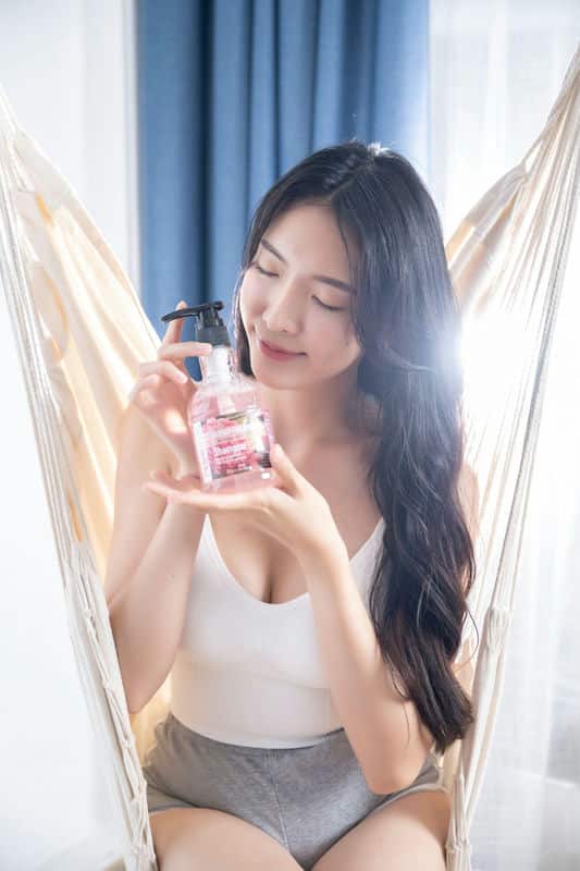 強健髮根洗髮精推薦和泰美妝帶來的控油蓬鬆秘訣