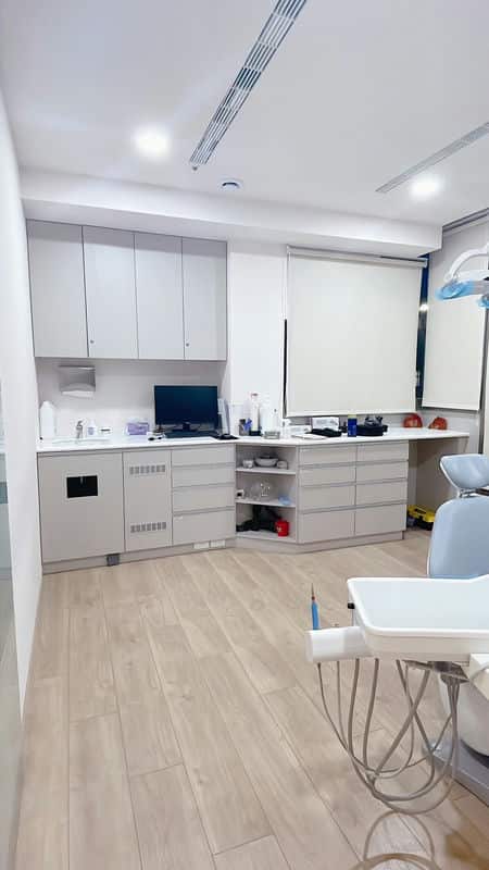 告別笨重牙套，昕展牙醫隱適美讓我笑得更自然！