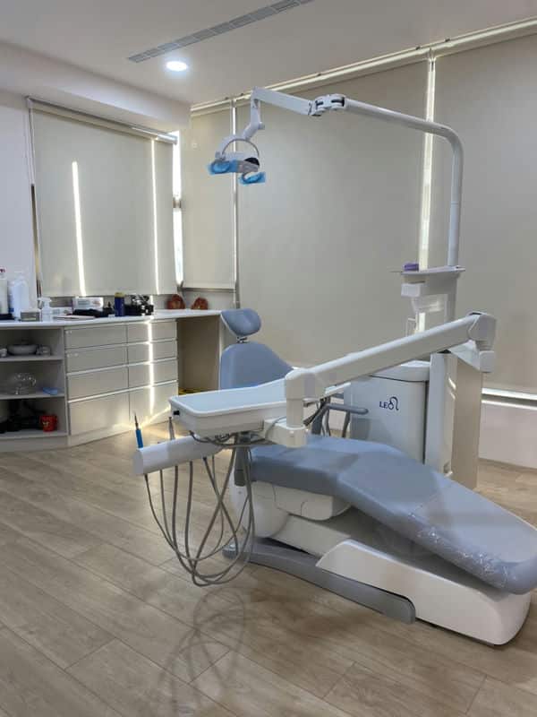 陽婆婆的牙齒故事全口植牙新解決方案! 陽婆婆的牙齒故事全口植牙新解決方案!