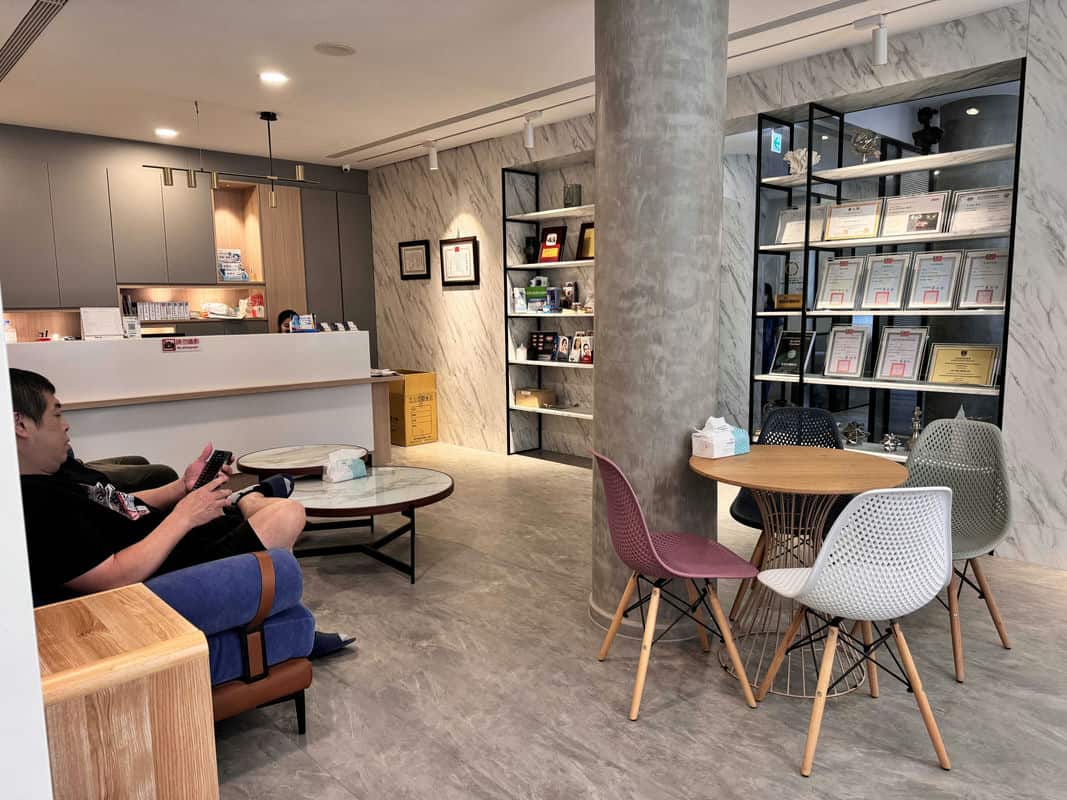 我婚禮前的秘密武器泉玥牙醫陶瓷貼片改變 我婚禮前的秘密武器泉玥牙醫陶瓷貼片改變