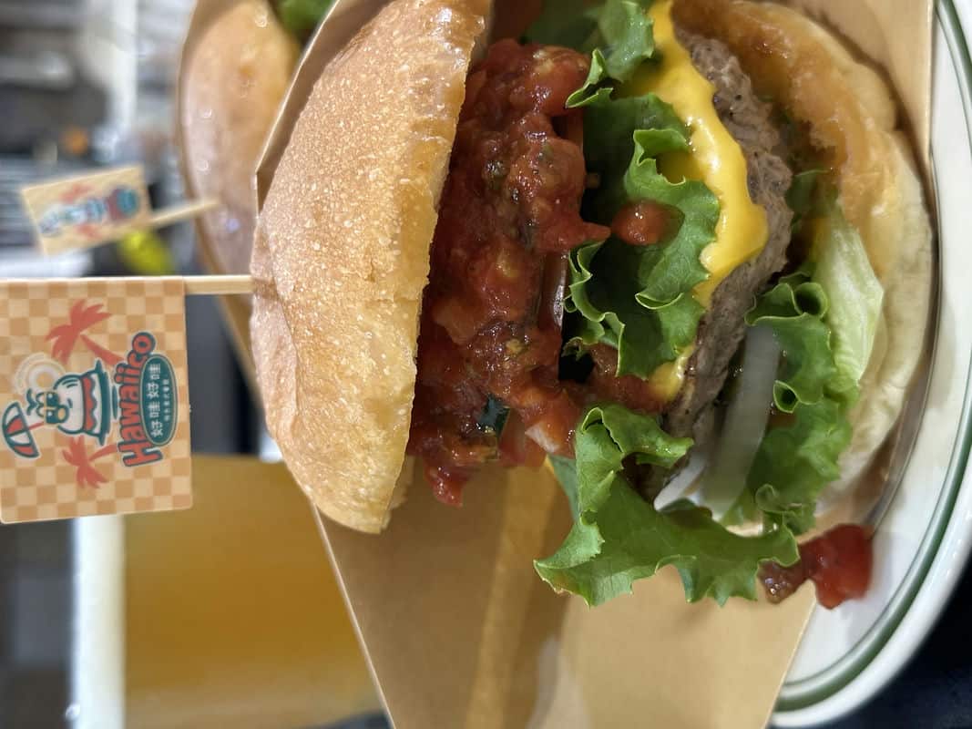 好哇好哇美式餐館，超值美食讓你停不下來！