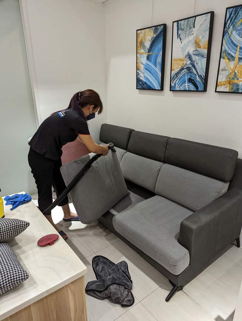【徹底變身】我的沙發如何重獲新生 — 感謝景盛沙發清潔