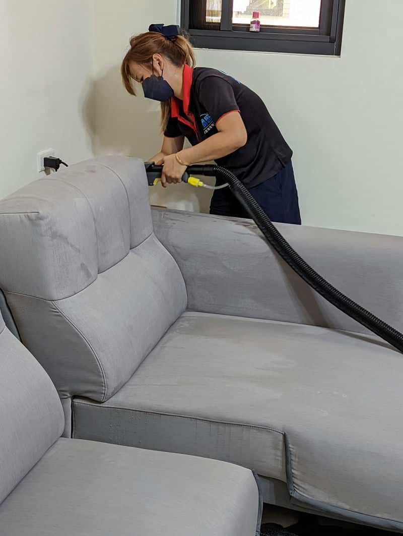 景盛沙發清潔有限公司讓我家沙發煥然一新！